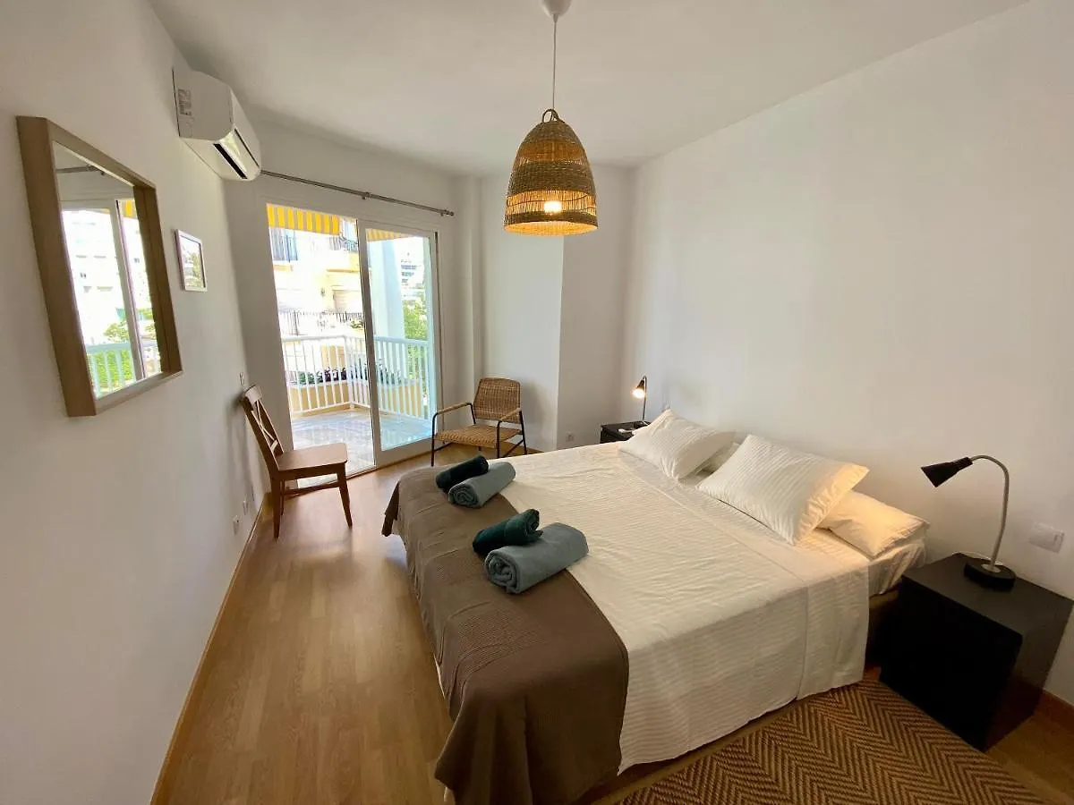Apartment Overlooking The Beach Marbella 0*,  Espanha