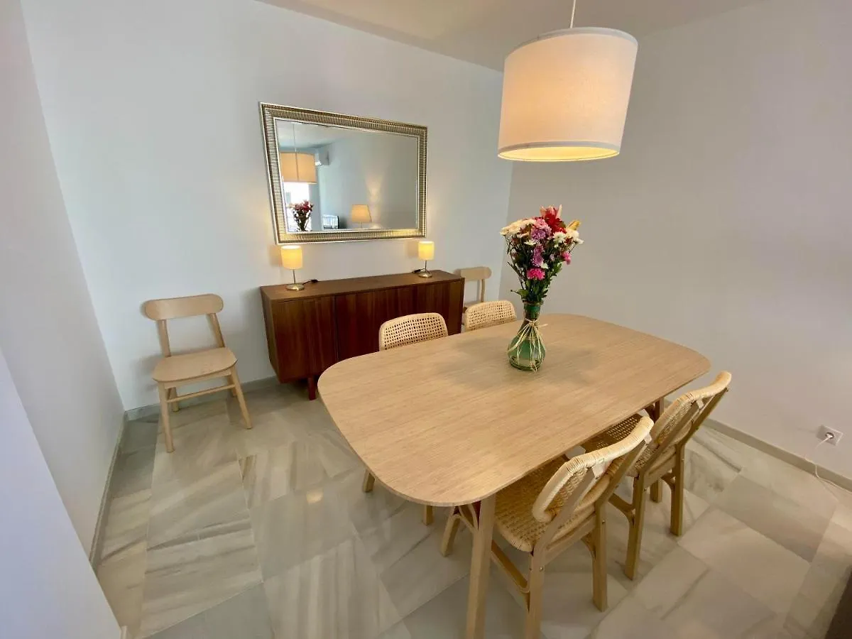 Apartment Overlooking The Beach Marbella